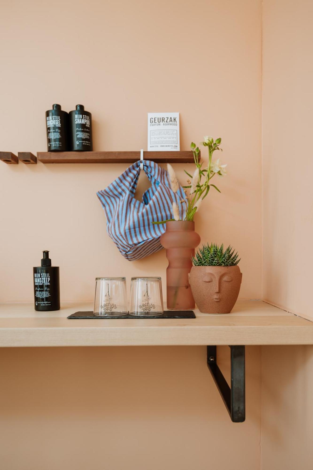 Bed and Breakfast Hei15 Sint Geertruid Esterno foto